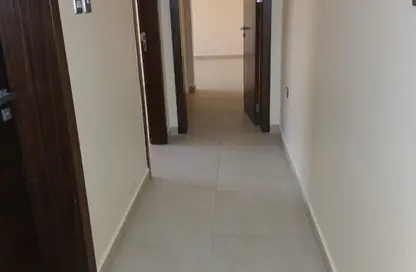 شقة - 2 غرف نوم - 2 حمامات للايجار في الخبيصي - العين