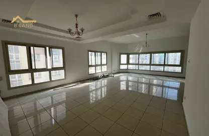 Apartment - 2 Bedrooms - 3 Bathrooms for rent in Al Majaz 1 - Al Majaz - Sharjah