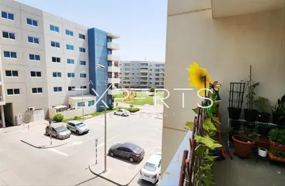 Apartment - 2 Bedrooms - 3 Bathrooms for sale in Tower 35 - Al Reef Downtown - Al Reef - Abu Dhabi