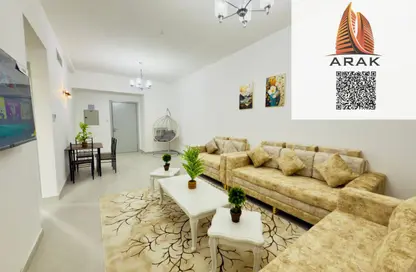 Apartment - 1 Bedroom - 2 Bathrooms for rent in Ajman Corniche Residences - Ajman Corniche Road - Ajman