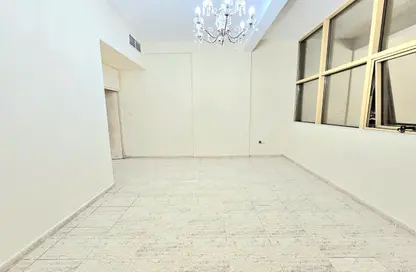 Apartment - 1 Bedroom - 1 Bathroom for rent in Al Wahda Building - Al Majaz 2 - Al Majaz - Sharjah