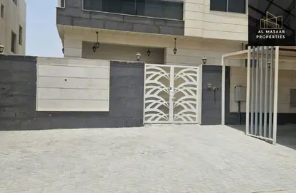 Villa - 5 Bedrooms - 7 Bathrooms for sale in Al Amira Village - Al Yasmeen - Ajman