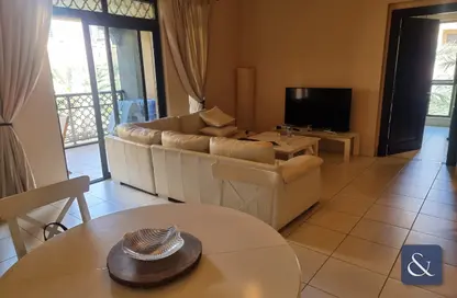 Apartment - 1 Bedroom - 2 Bathrooms for rent in Reehan 4 - Reehan - Old Town - Dubai