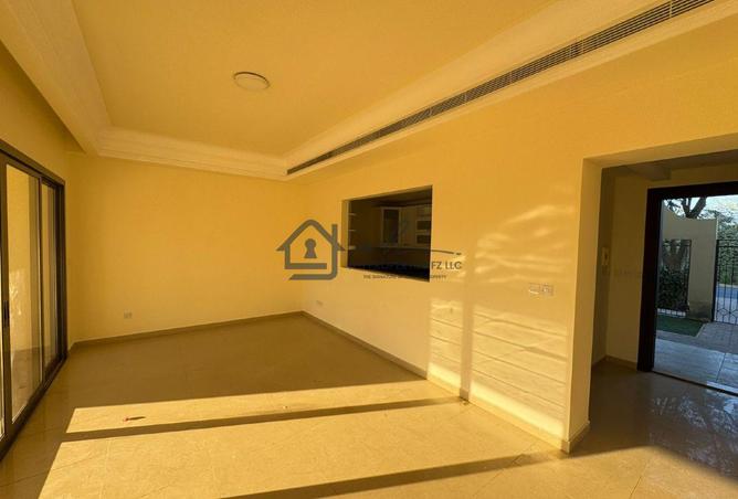 15703007 - صورة العقار 3