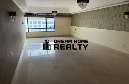 Apartment - 3 Bedrooms - 3 Bathrooms for rent in Al Taawun - Sharjah