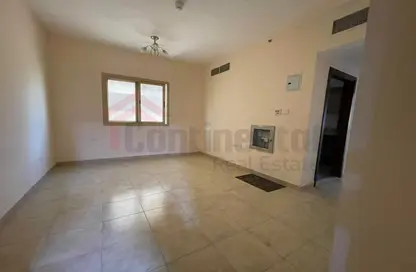 Empty Room image for: Apartment - 1 Bedroom - 1 Bathroom for rent in Al Mareija - Al Gharb - Sharjah, Image 1