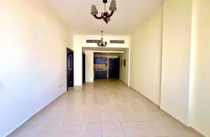 شقة - غرفة نوم - 2 حمامات للايجار في بوابة السيليكون رقم 2 - بوابات السيليكون - واحة السيليكون - دبي