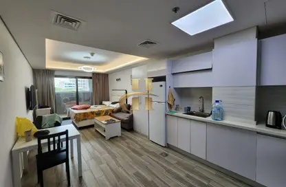 شقة - 1 حمام للايجار في قصر لايا - منطقة 15 - قرية جميرا الدائرية - دبي