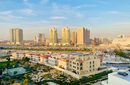 شقة - 2 غرف نوم - 4 حمامات للايجار في ليوان سيركل - ليوان - دبي لاند - دبي