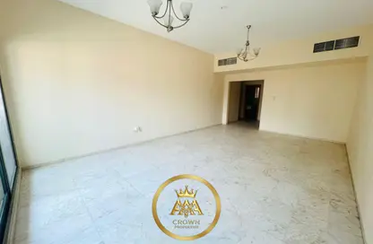 شقة - 3 غرف نوم - 3 حمامات للايجار في شارع التعاون الجديد - التعاون - الشارقة
