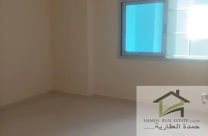 شقة - 2 غرف نوم - 2 حمامات للايجار في مدينة القاسمية - الشارقة