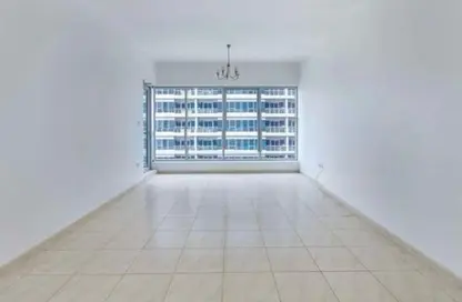 شقة - 2 غرف نوم - 3 حمامات للايجار في سكاي كورتس تاور B - أبراج سكاي كورتس - مجمع دبي ريزيدنس - دبي لاند - دبي