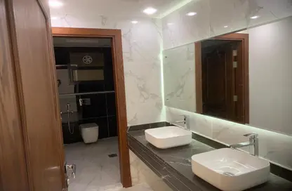 Villa - 3 Bedrooms - 4 Bathrooms for sale in Al Hooshi Villas - Hoshi - Al Badie - Sharjah