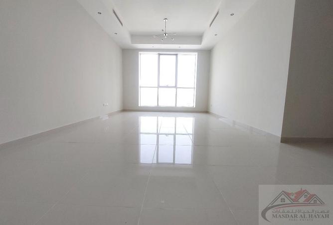 15585410 - الصورة الرئيسية للعقار