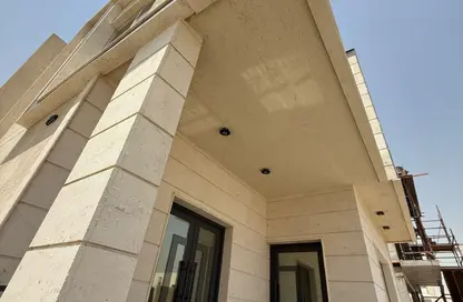 Villa - 5 Bedrooms - 6 Bathrooms for sale in Al Ameera Village - Ajman
