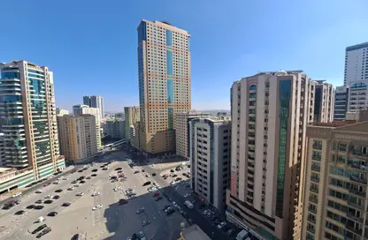 شقة - 3 غرف نوم - 4 حمامات للايجار في برج الياسمين - المجاز 2 - المجاز - الشارقة