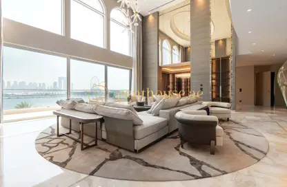 Apartment - 5 Bedrooms - 7 Bathrooms for sale in XXII Carat - Palm Jumeirah - Dubai