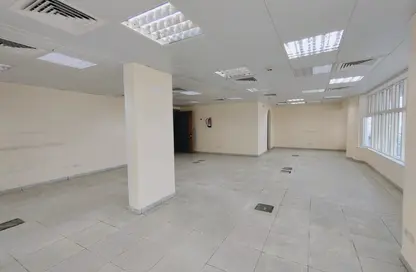 Office Space - Studio - 1 Bathroom for rent in Al Nasr Street - Al Najda Street - Abu Dhabi