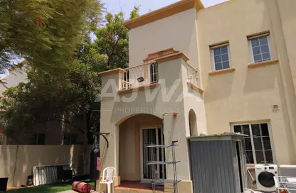 فيلا - 2 غرف نوم - 3 حمامات للبيع في الينابيع 12 - الينابيع - دبي