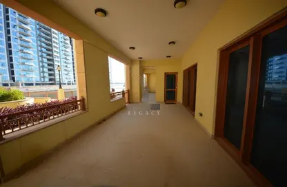 Apartment - 3 Bedrooms - 5 Bathrooms for sale in Marina Residences 1 - Marina Residences - Palm Jumeirah - Dubai