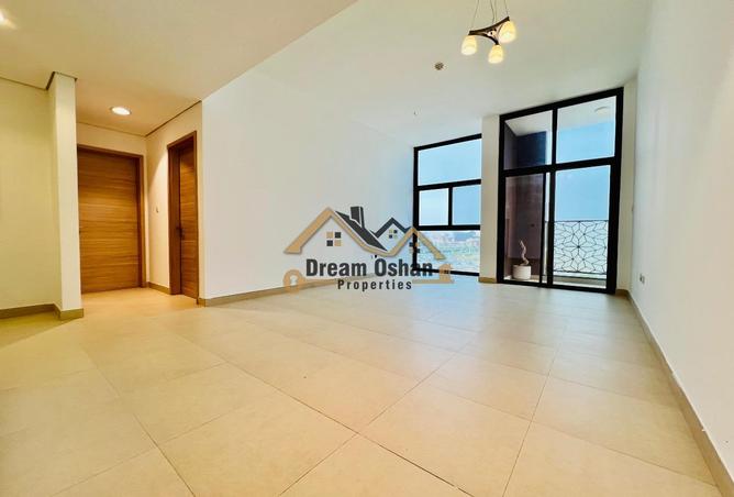 Bright Unit 2 BR | Sea View | Near Metro Al Jaddaf