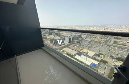 شقة - 2 غرف نوم - 3 حمامات للايجار في برج دوجا - شارع الشيخ زايد - دبي