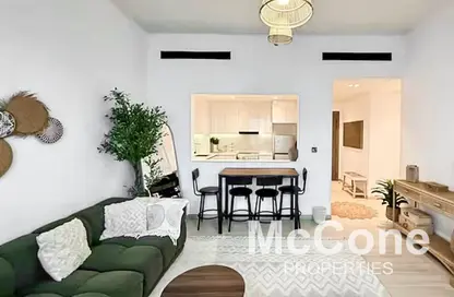 شقة - 2 غرف نوم - 3 حمامات للايجار في مرتفعات بن غاطي - الضاحية 10 - قرية الجميرا سركل - دبي