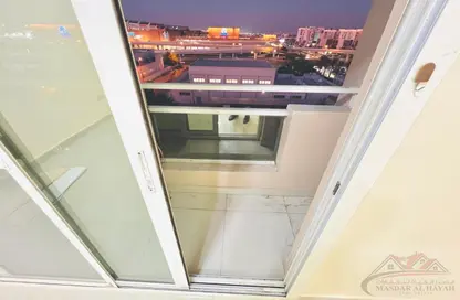 شقة - 2 غرف نوم - 2 حمامات للايجار في بناية مويليح 29 - مويلح - الشارقة شقة - 2 غرف نوم - 2 حمامات للايجار في بناية مويليح 29 - مويلح - الشارقة