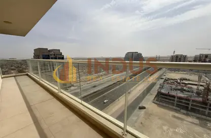 شقة - 2 غرف نوم - 3 حمامات للبيع في عزيزي بلازا - الفرجان - دبي