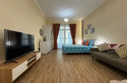 Apartment - Studio - 1 Bathroom for rent in Palace Tower 2 - Palace Towers - Dubai Silicon Oasis - Dubai