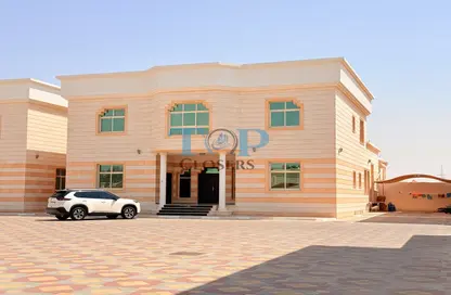 Villa - 6 Bedrooms - 6 Bathrooms for rent in Ramlat Zakher - Zakher - Al Ain