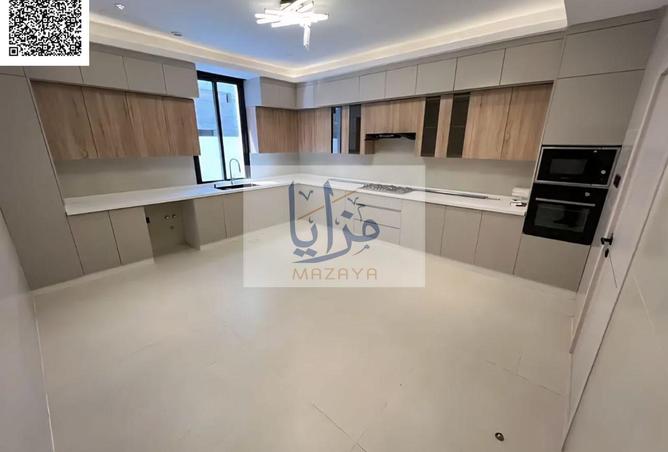 15981017 - Property Image 2