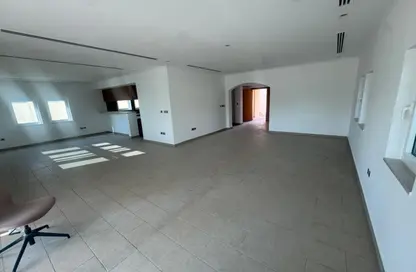 Villa - 3 Bedrooms - 4 Bathrooms for rent in Jumeirah Park - Dubai