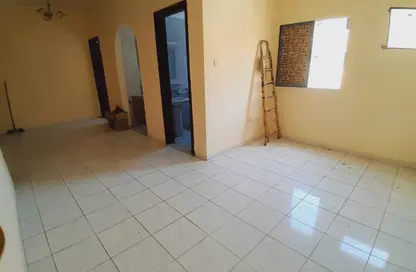 Apartment - Studio - 1 Bathroom for rent in Al Butina - Sharjah