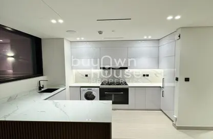 Apartment - 2 Bedrooms - 3 Bathrooms for rent in Binghatti House - Jumeirah Village Circle - Dubai