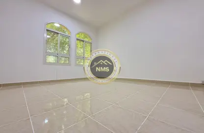 Apartment - Studio - 1 Bathroom for rent in Al Mushrif Villas - Al Mushrif - Abu Dhabi