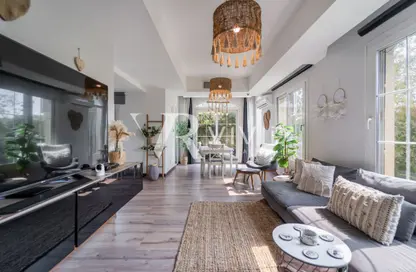 Townhouse - 2 Bedrooms - 3 Bathrooms for rent in Springs 12 - The Springs - Dubai