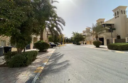 تاون هاوس - 4 غرف نوم - 3 حمامات للايجار في تاون هاوسز قرية الحمرا - قرية الحمرا - رأس الخيمة