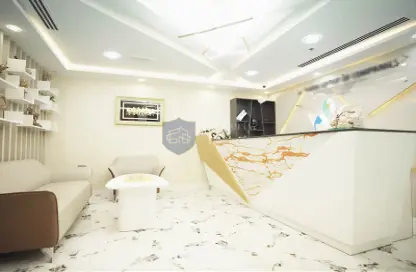 Office Space - Studio - 1 Bathroom for rent in One Lake Plaza - Lake Allure - Jumeirah Lake Towers - Dubai