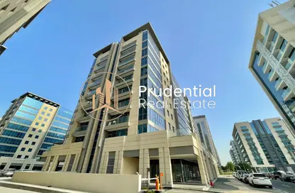 Apartment - 2 Bedrooms - 3 Bathrooms for rent in C15 - Al Zeina - Al Raha Beach - Abu Dhabi