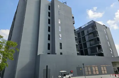 شقة - غرفة نوم - 2 حمامات للبيع في شقق أريج - الجادة - الشارقة