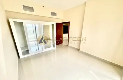 شقة - غرفة نوم - 1 حمام للايجار في برج جاي اس - مدينة دبي الرياضية - دبي