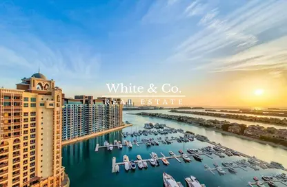 Water View image for: Apartment - 3 Bedrooms - 4 Bathrooms for rent in Marina Residences 3 - Marina Residences - Palm Jumeirah - Dubai, Image 1