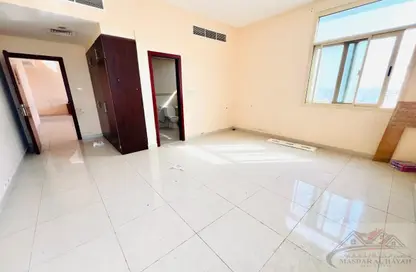 Apartment - 1 Bedroom - 2 Bathrooms for rent in Muwaileh 29 Building - Muwaileh - Sharjah