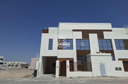 فيلا - 3 غرف نوم - 4 حمامات للايجار في مدينة زايد (مدينة خليفة ج) - مدينة خليفة - أبوظبي