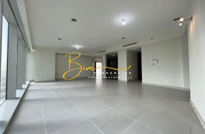 Apartment - 3 Bedrooms - 3 Bathrooms for rent in Shining Towers - Al Khalidiya - Abu Dhabi