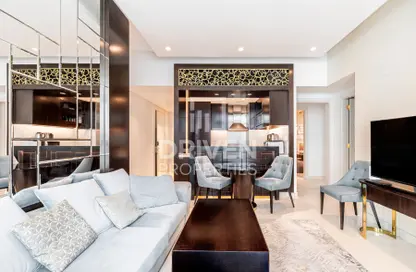 Apartment - 2 Bedrooms - 3 Bathrooms for sale in Upper Crest - Downtown Dubai - Dubai