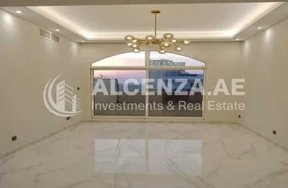 Apartment - 2 Bedrooms - 3 Bathrooms for rent in La Fontana - Arjan - Dubai