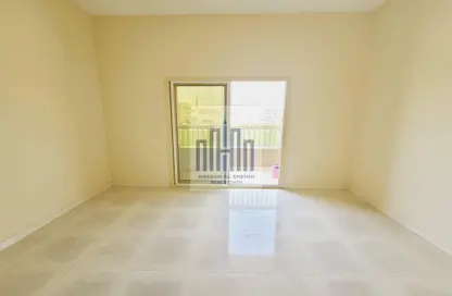 Apartment - 2 Bedrooms - 2 Bathrooms for rent in Fire Station Road - Muwaileh - Sharjah