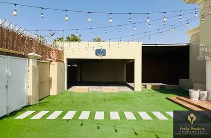 فيلا - 4 غرف نوم - 6 حمامات للايجار في الورقاء 4 - الورقاء - دبي